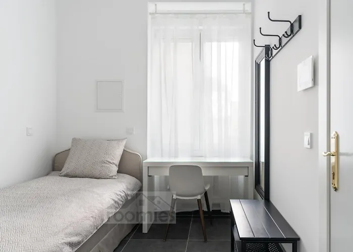 Roomies Centre Gare 招待所