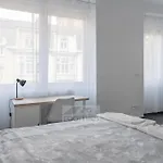 Roomies Centre Gare 3*