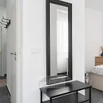 Roomies Centre Gare Gasthof 3*