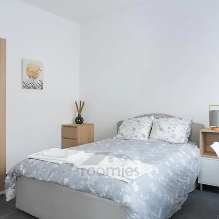 Guest house Roomies Centre Gare